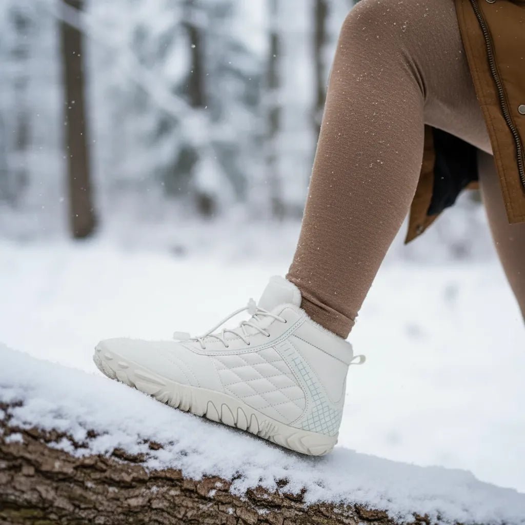 Winter WalkM256-White-35Omega Walk
