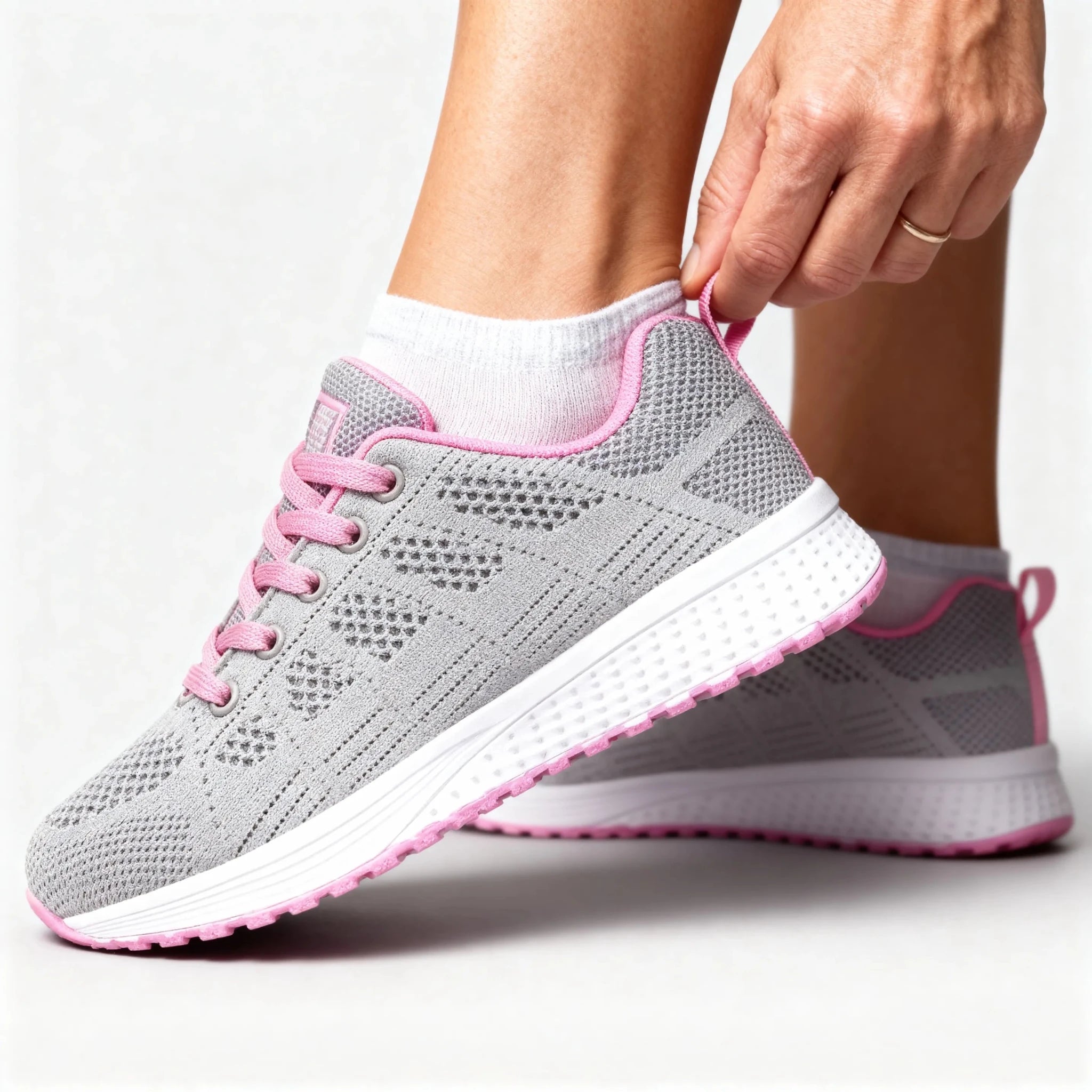 Slip GuardM68-GRAY-35Omega Walk