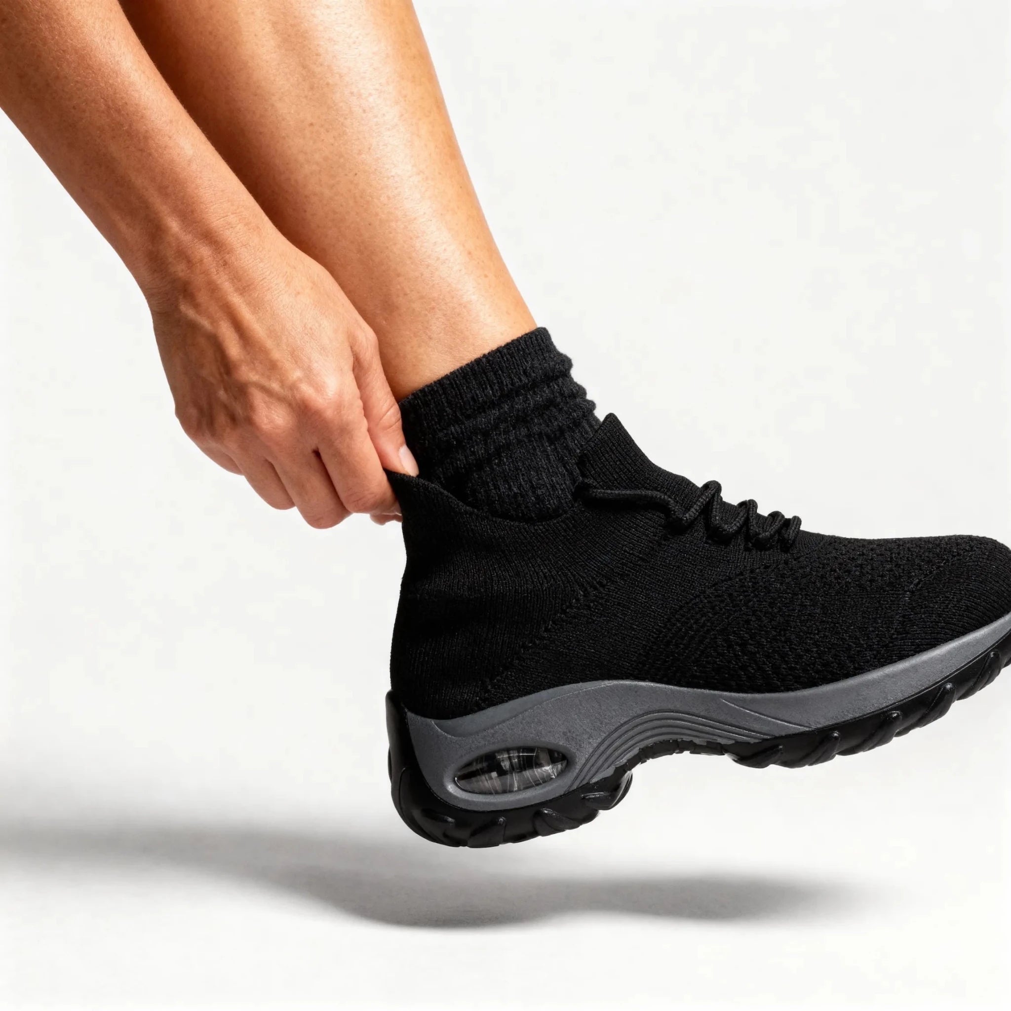 Solace AirM70-BLACK-36Omega Walk