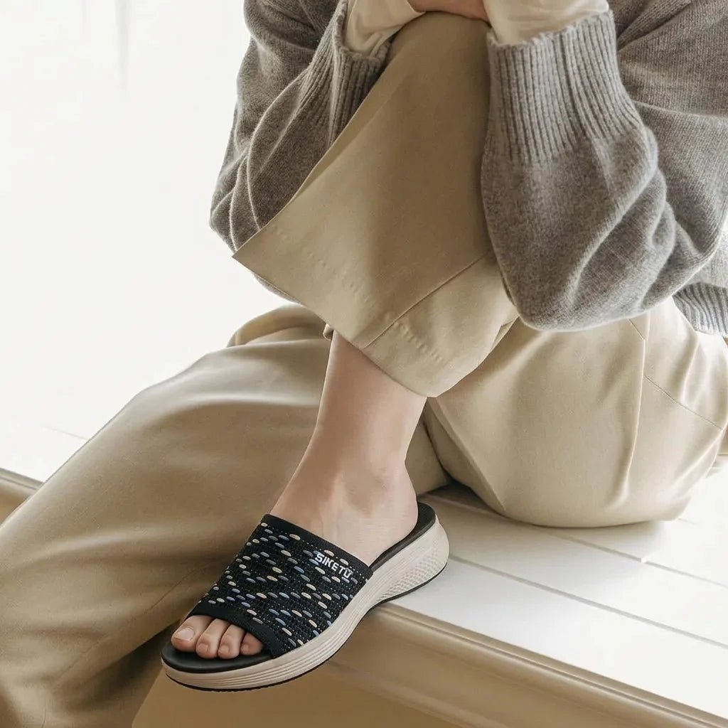 EaseM286-Black-35Omega Walk