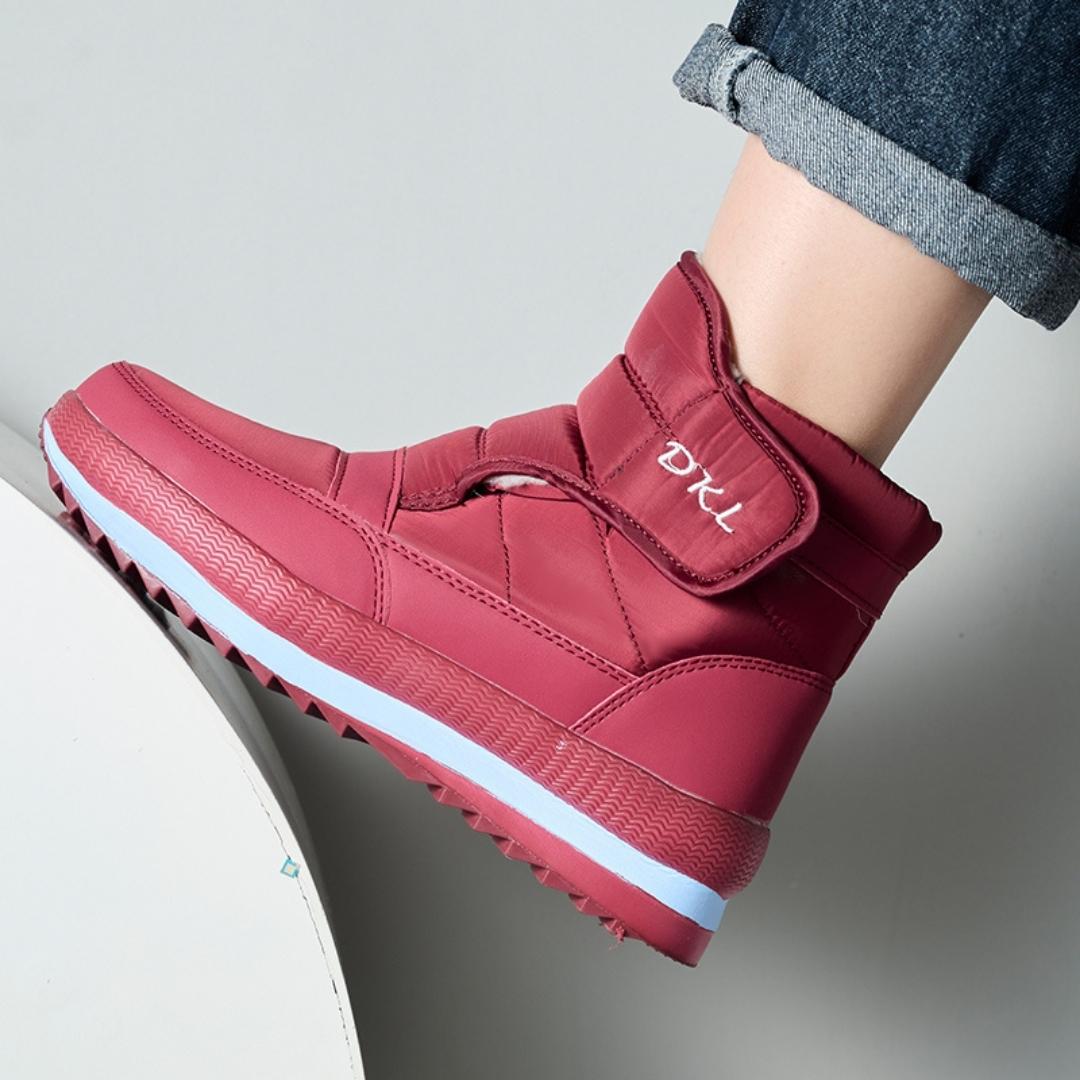 Belle16-B01-Red-36Omega Walk