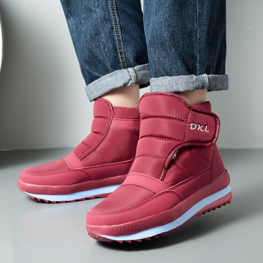 Belle16-B01-Red-36Omega Walk