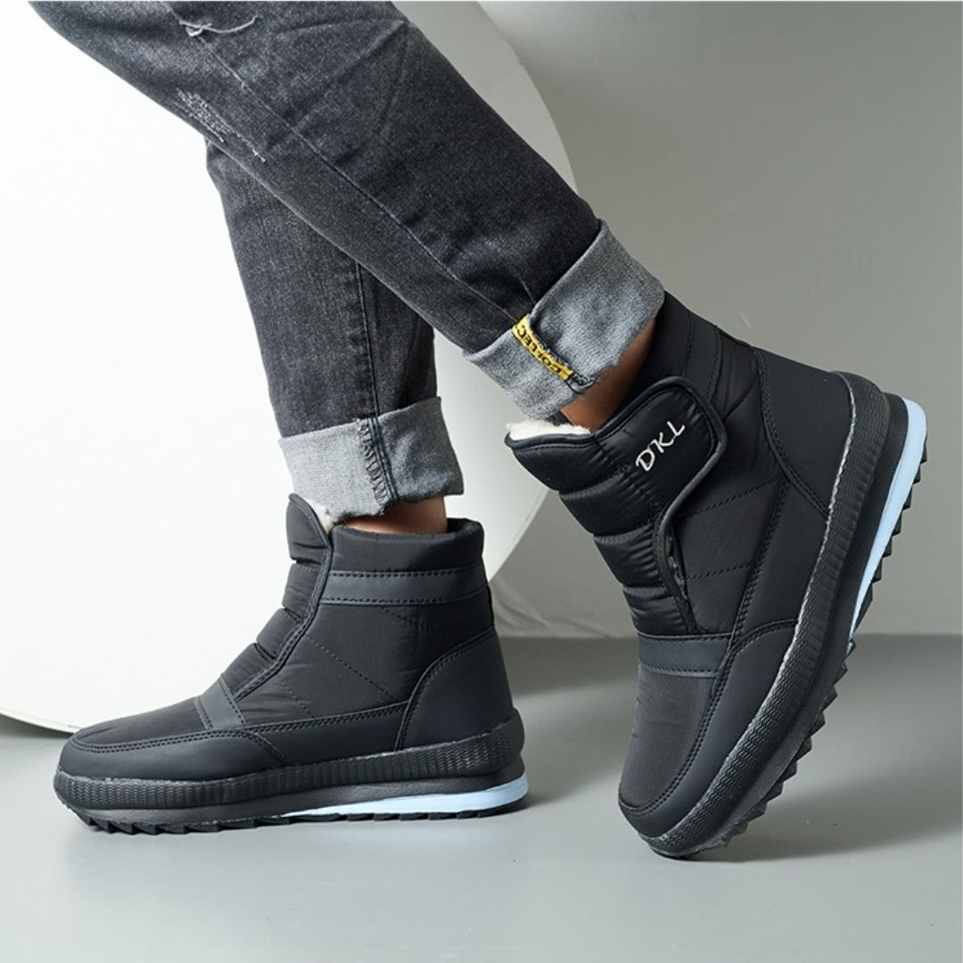 Belle16-B01-Black-36Omega Walk