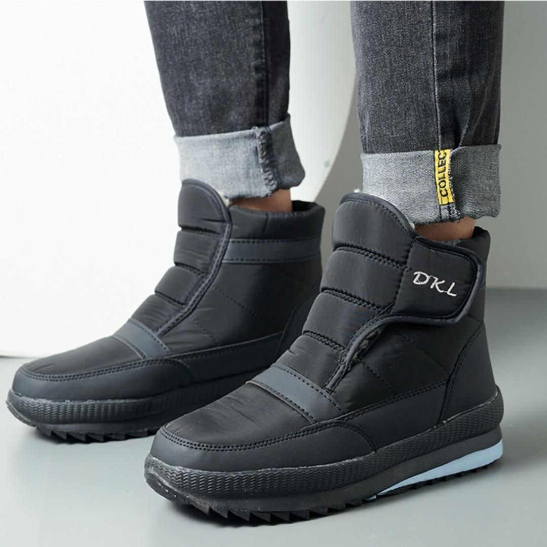 Belle16-B01-Black-36Omega Walk