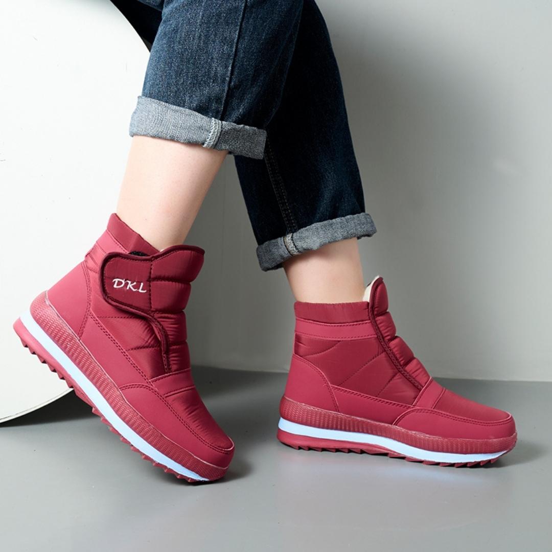 Belle16-B01-Red-36Omega Walk