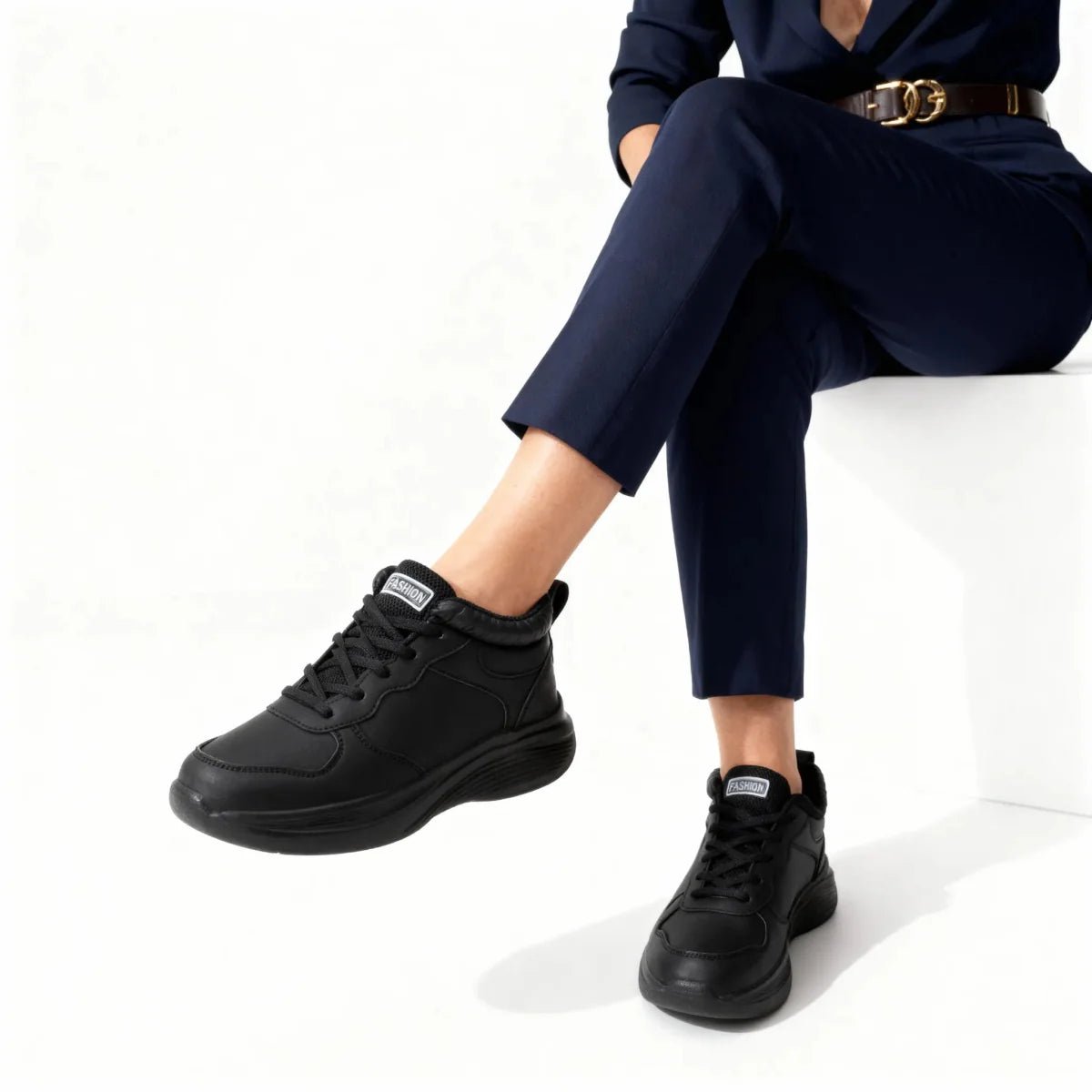 Soft StepM269-Black-36Omega Walk