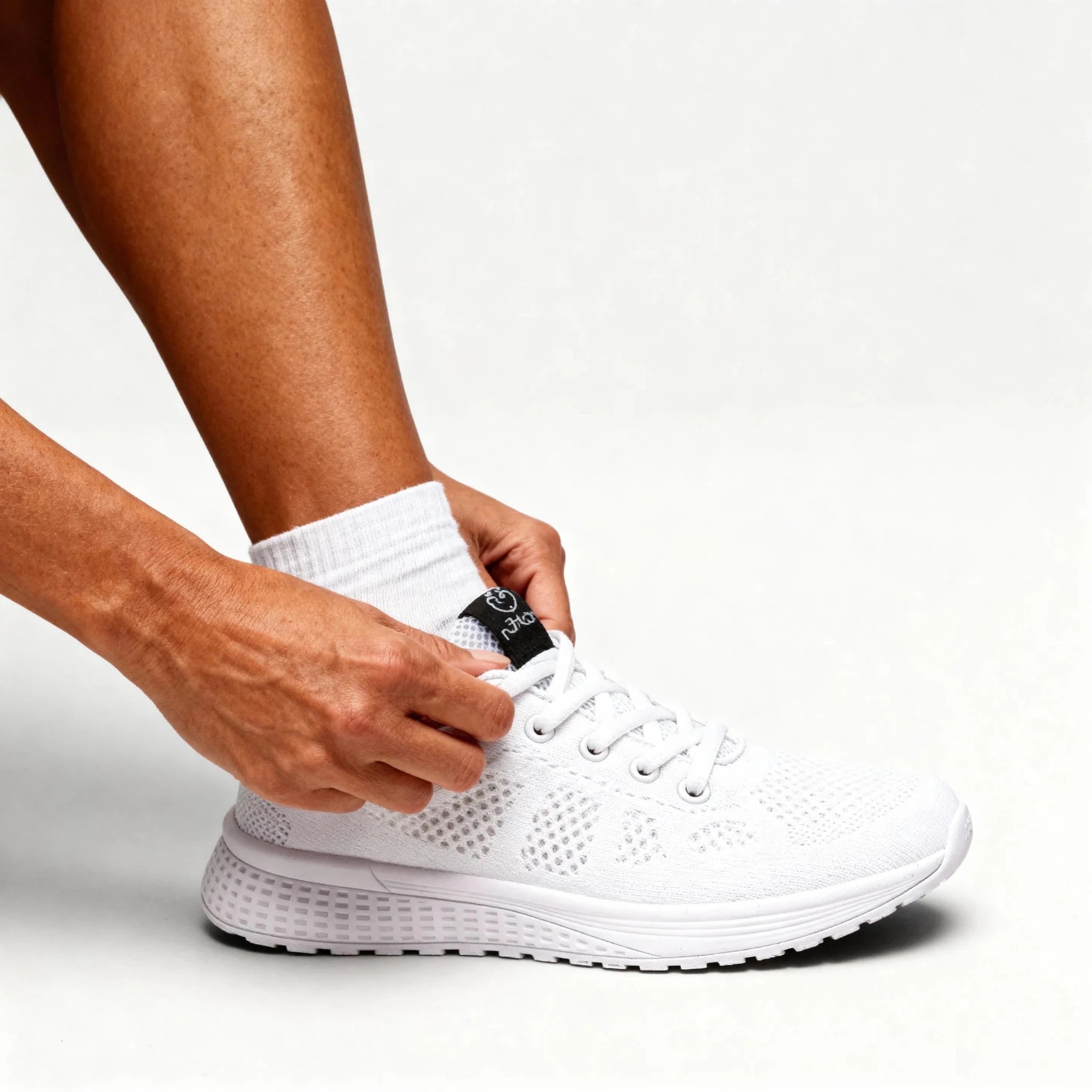 Slip GuardM68-WHITE-35Omega Walk