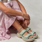 Balance - Omega Walk - M284-Green-35