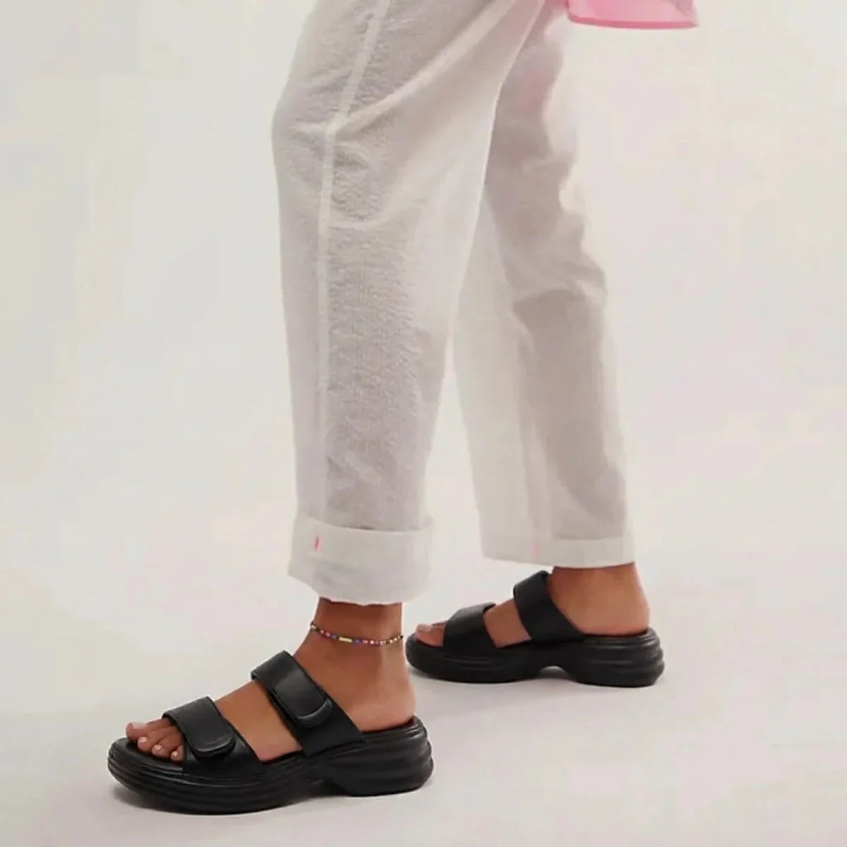 Balance - Omega Walk - M284-Black-35