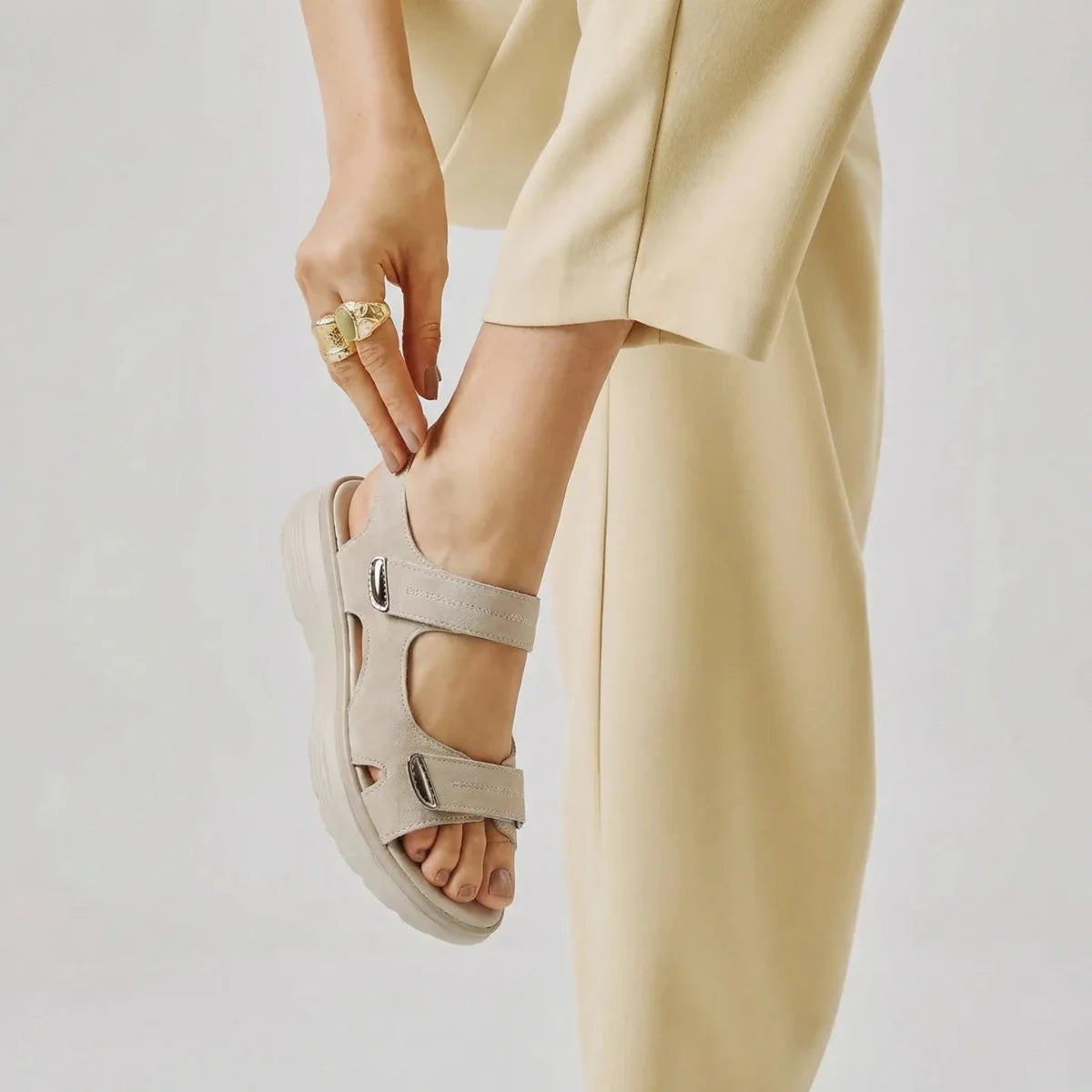 Journey - Omega Walk - M277-Grey-37