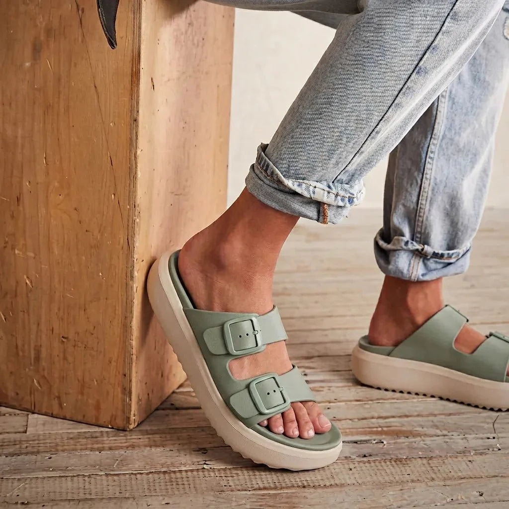 Soothe - Omega Walk - M279-Green-35